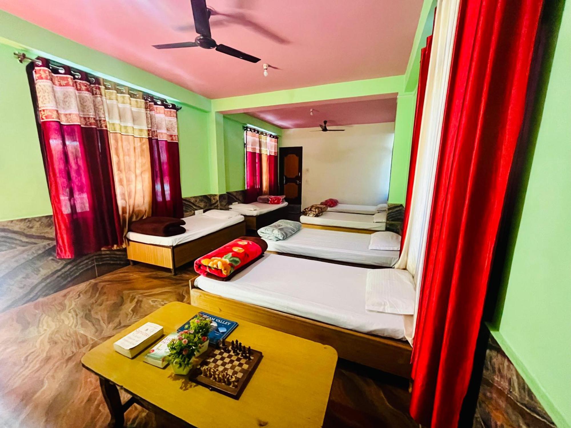 Russian Unit Kasol By Valley Exterior foto