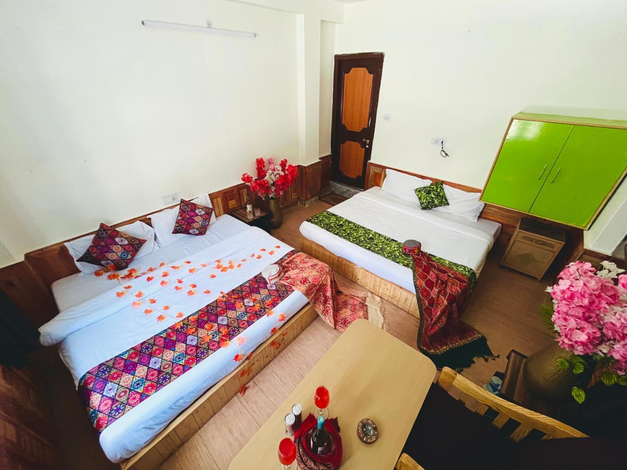 Russian Unit Kasol By Valley Exterior foto